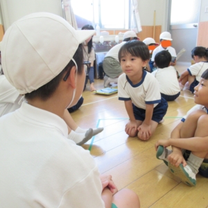 万寿東小学校の5年生と交流をしました。 イメージ