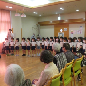慰問に行きました！ イメージ